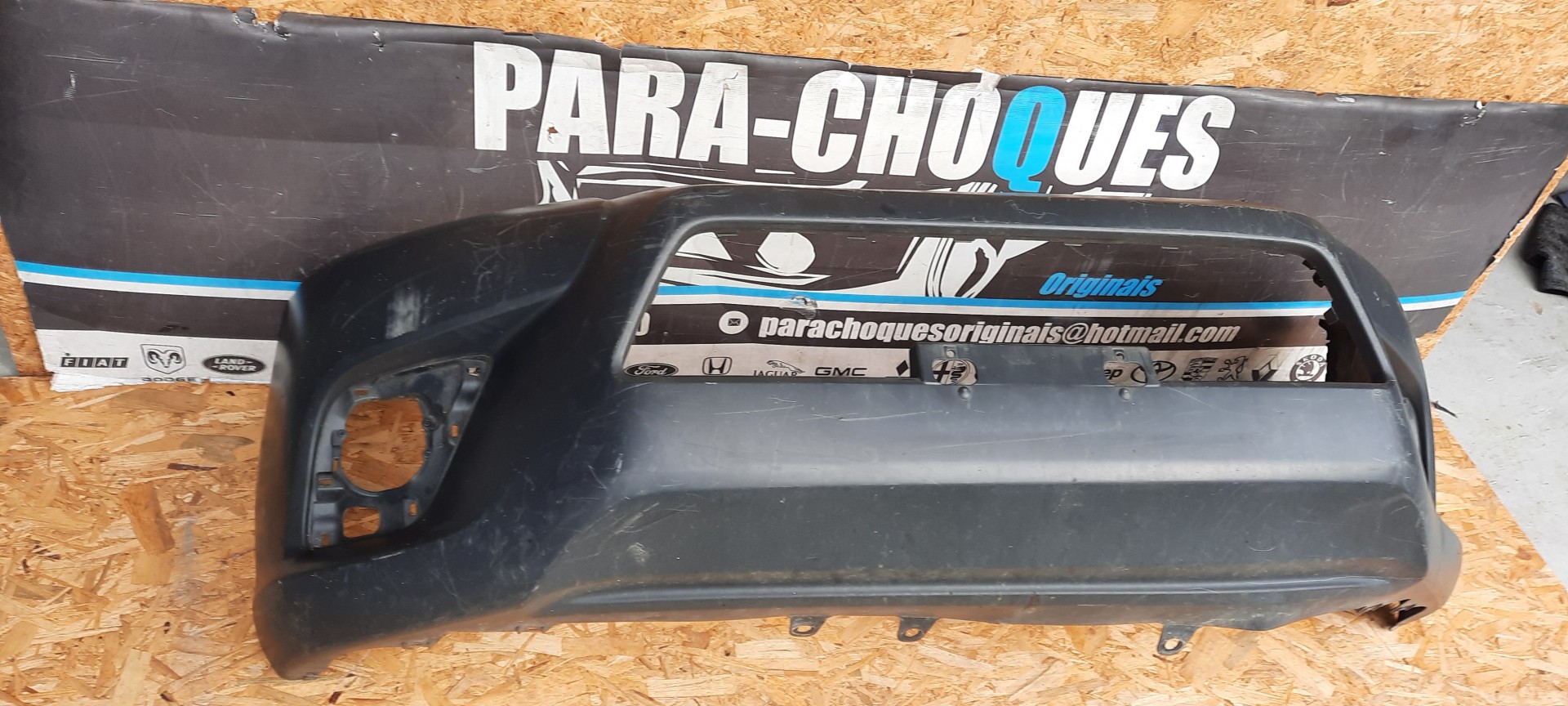 Peça - Parachoques Toyota Hilux 15-20