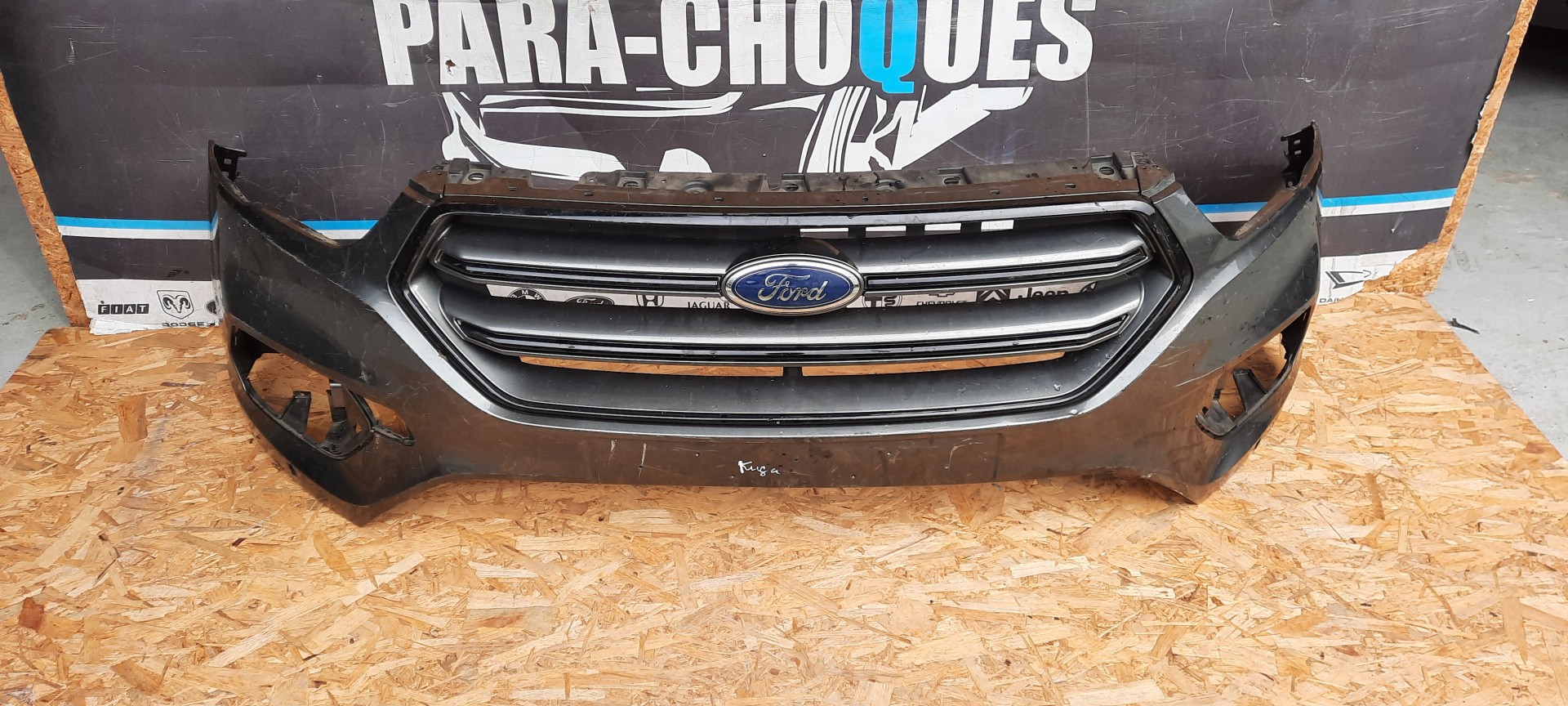 Peça - Parachoques Ford Kuga 13-19