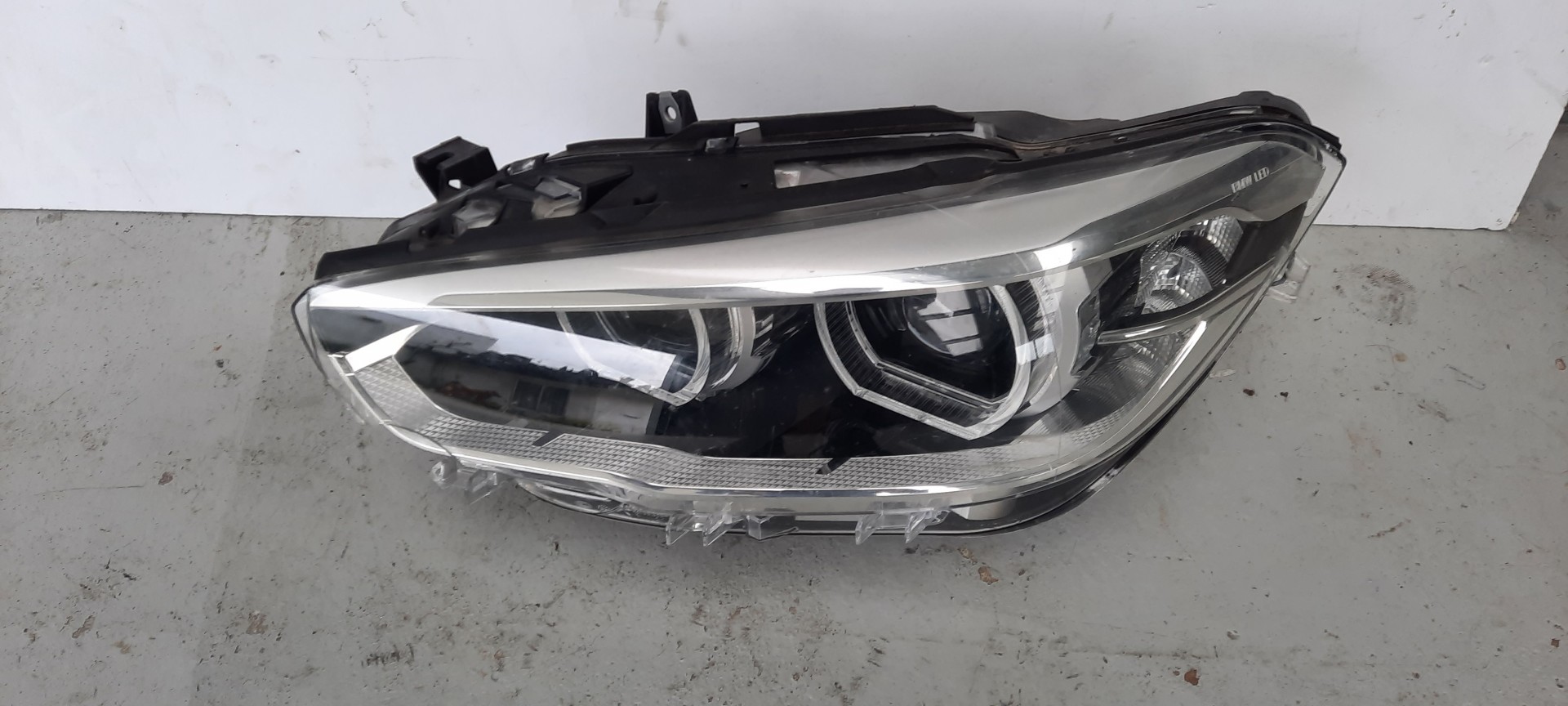 Peça - Farol Otica Bmw F20 F21 Lci Xeno