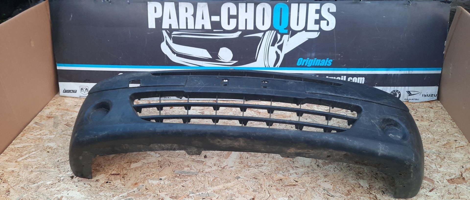 Peças - Parachoques Renault Kangoo 07-12