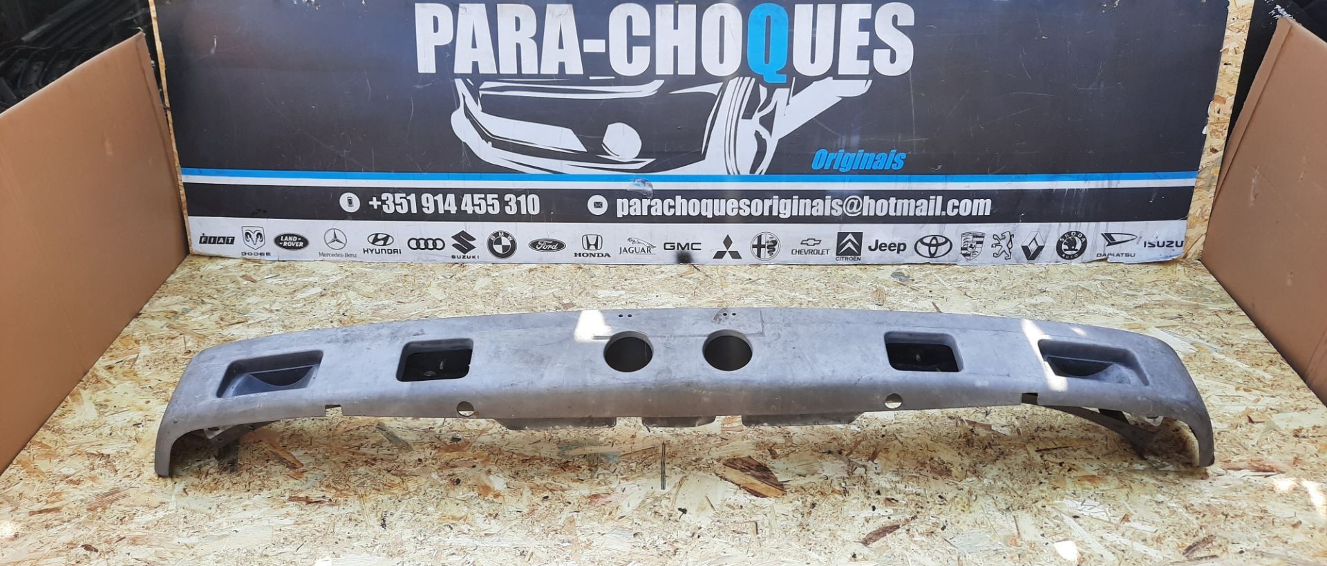 Peças - Parachoques Mitsubishi Canter