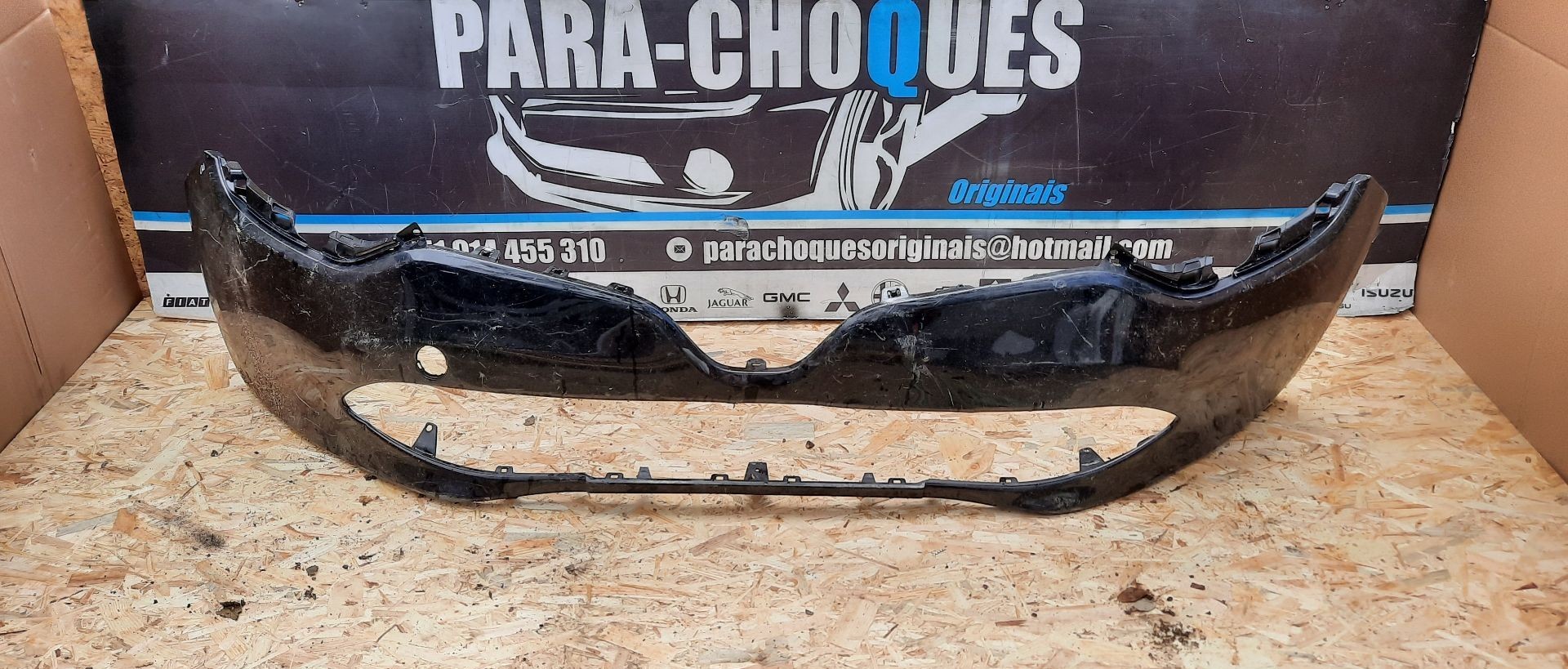 Peças - Parachoques Renault Clio 4