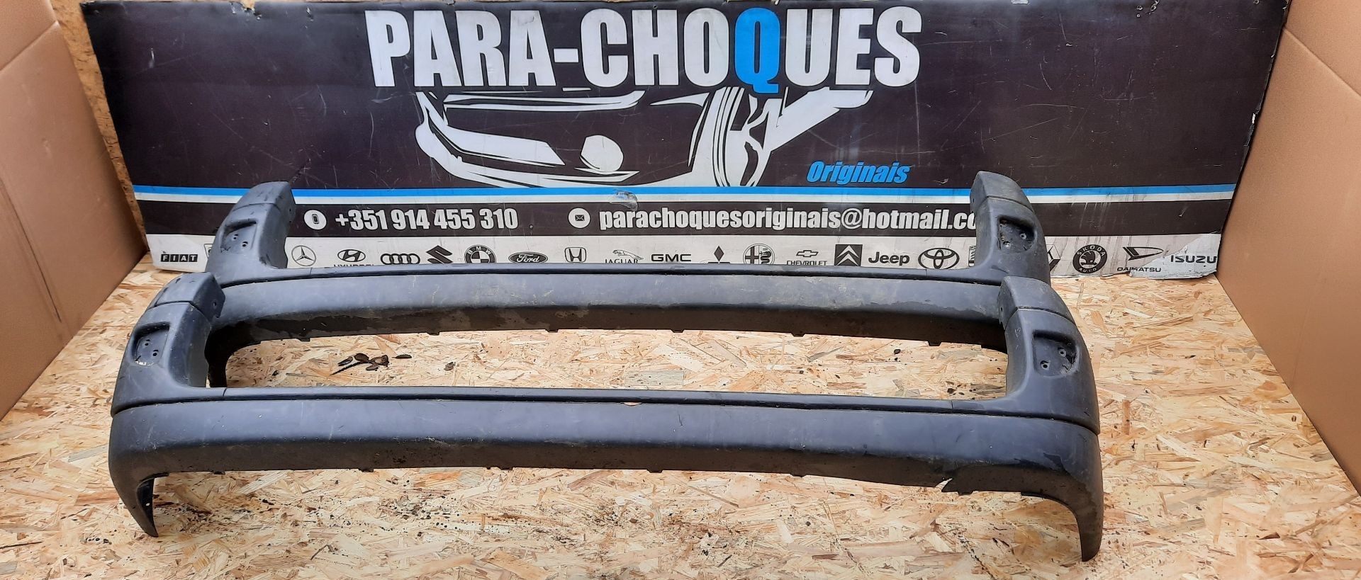 Peças - Parachoques Renault Kangoo 03-08