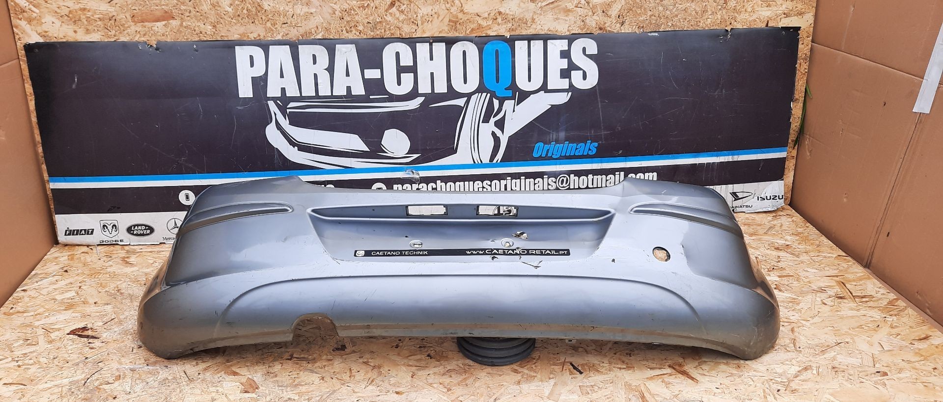 Peças - Parachoques Opel Corsa D 5 Portas