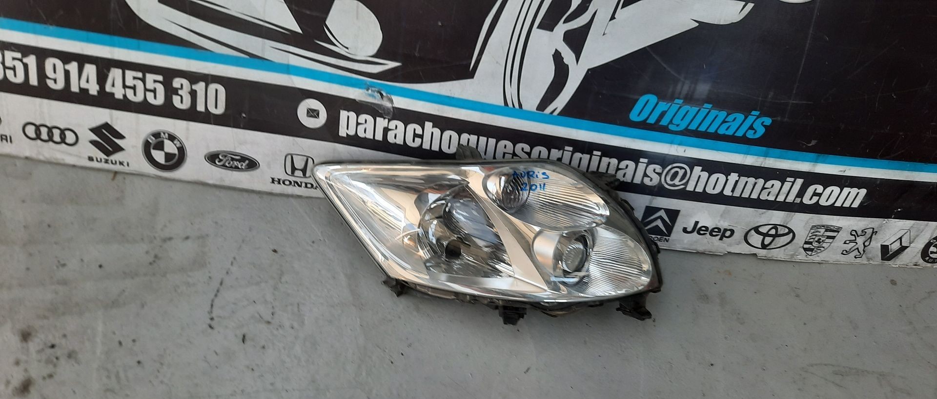 Peças - Otica Farol Toyota Auris