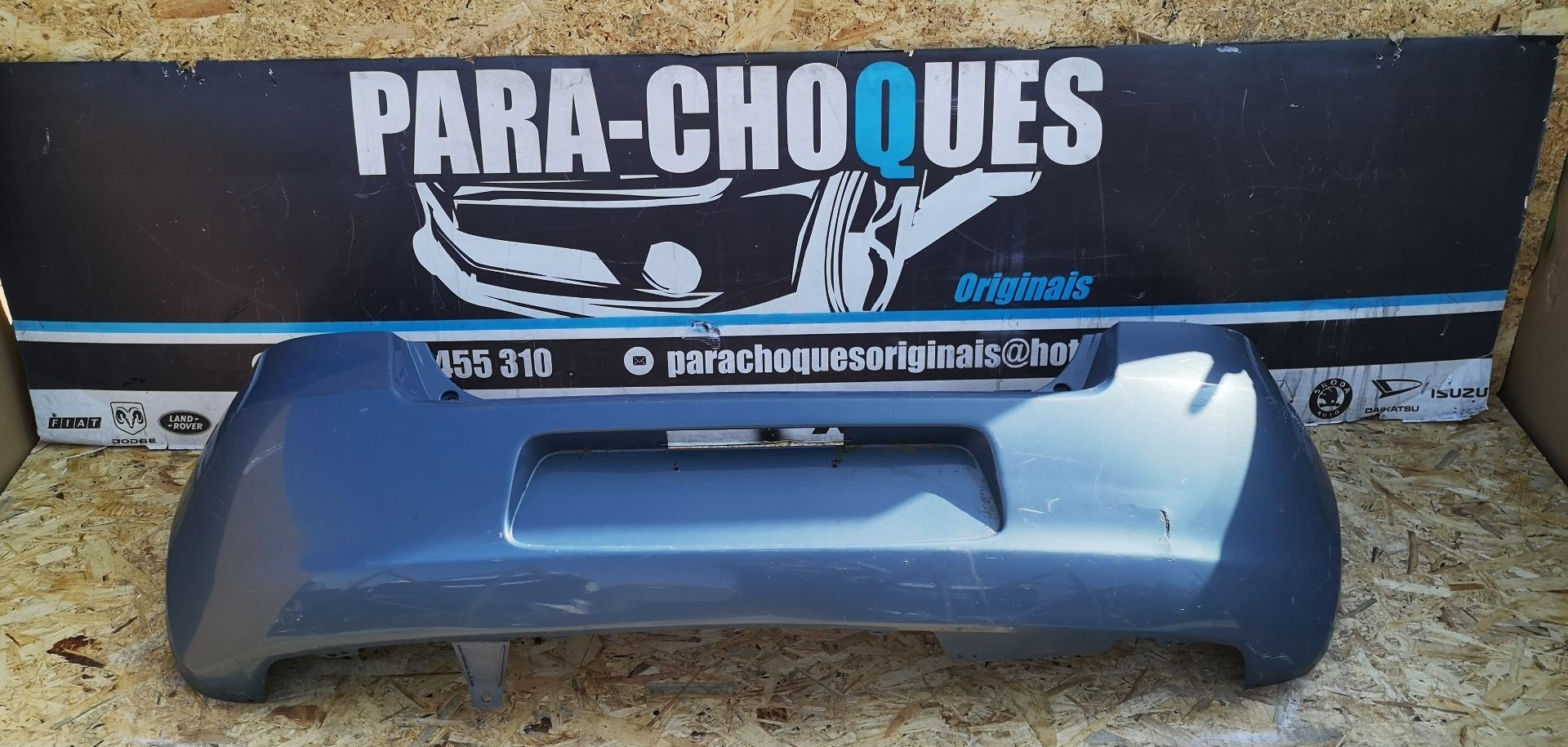 Peças - Parachoques Toyota Yaris 05-08