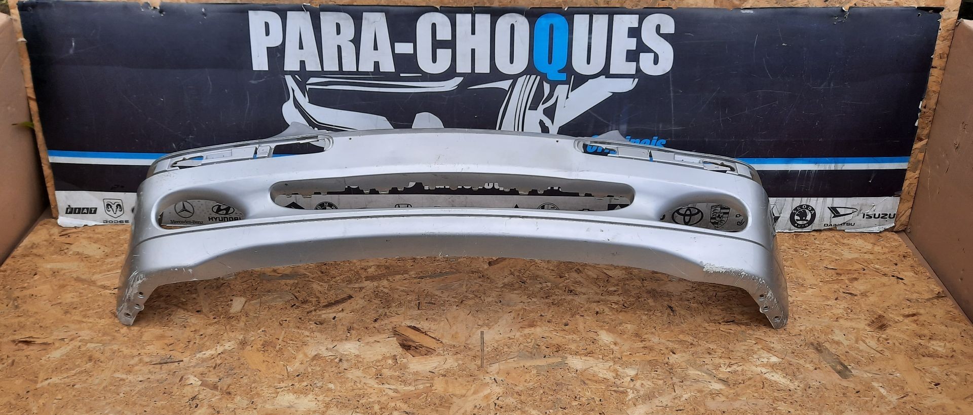 Peças - Parachoques Mercedes W203 C220 01-04 Classic