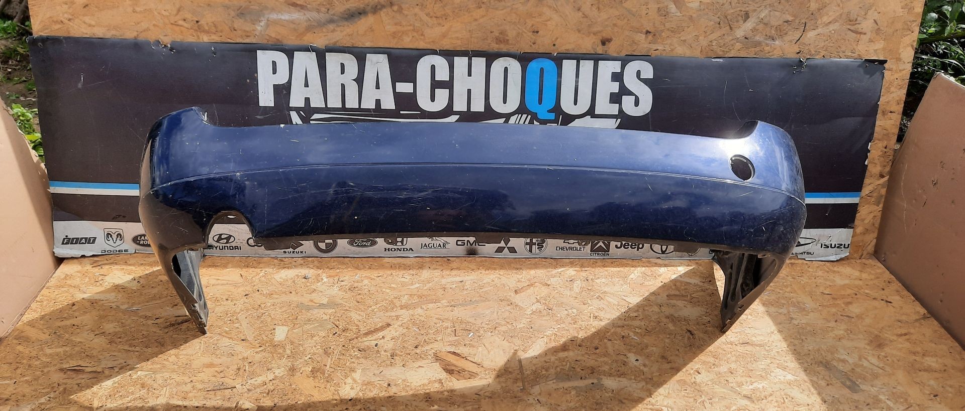 Peças - Parachoques Ford Focus Sw 99-01