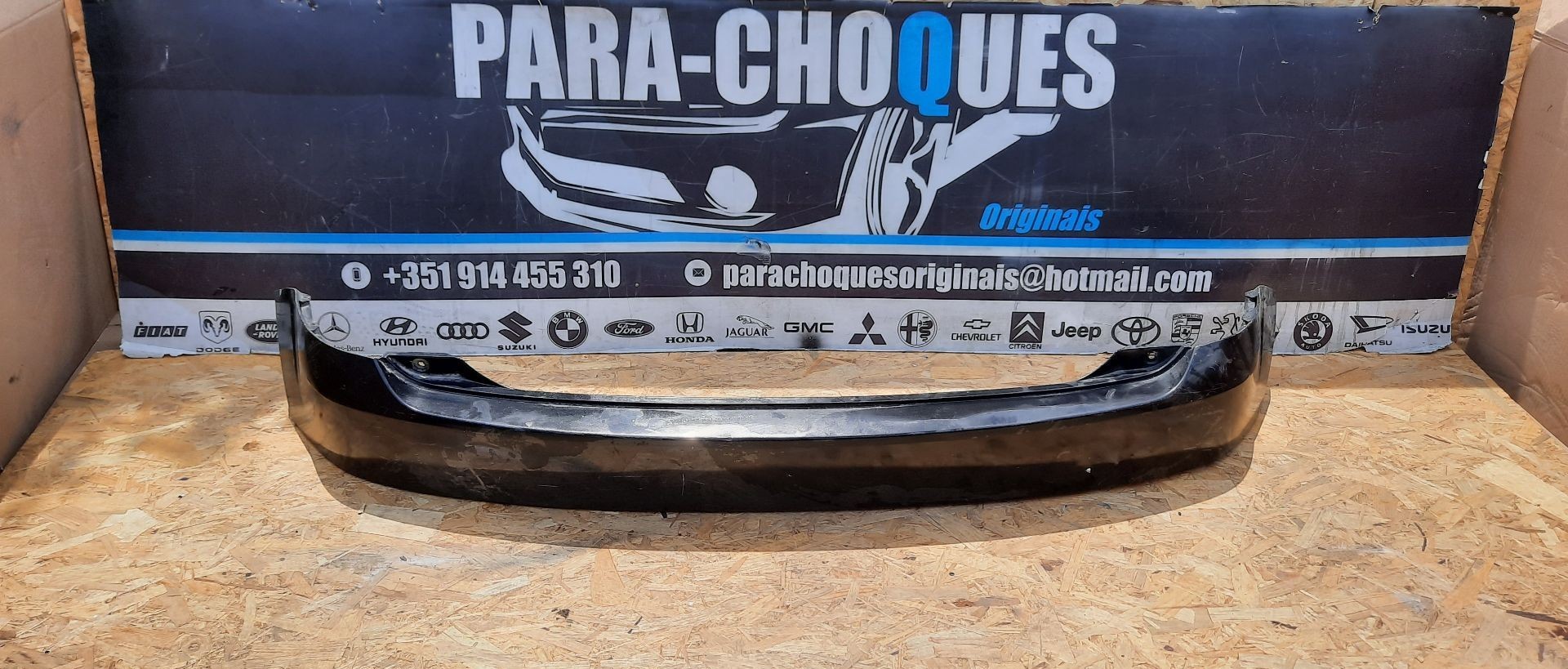 Peça - Parachoques Ford Fiesta 02-06