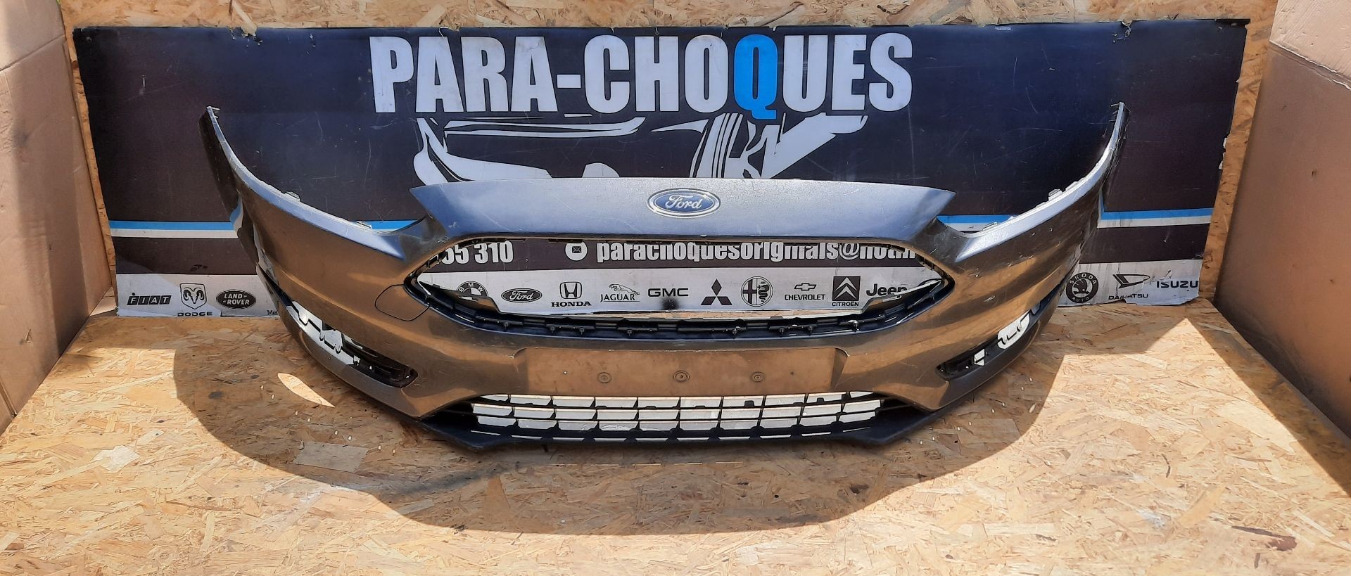 Peças - Parachoques Ford Focus 15-18