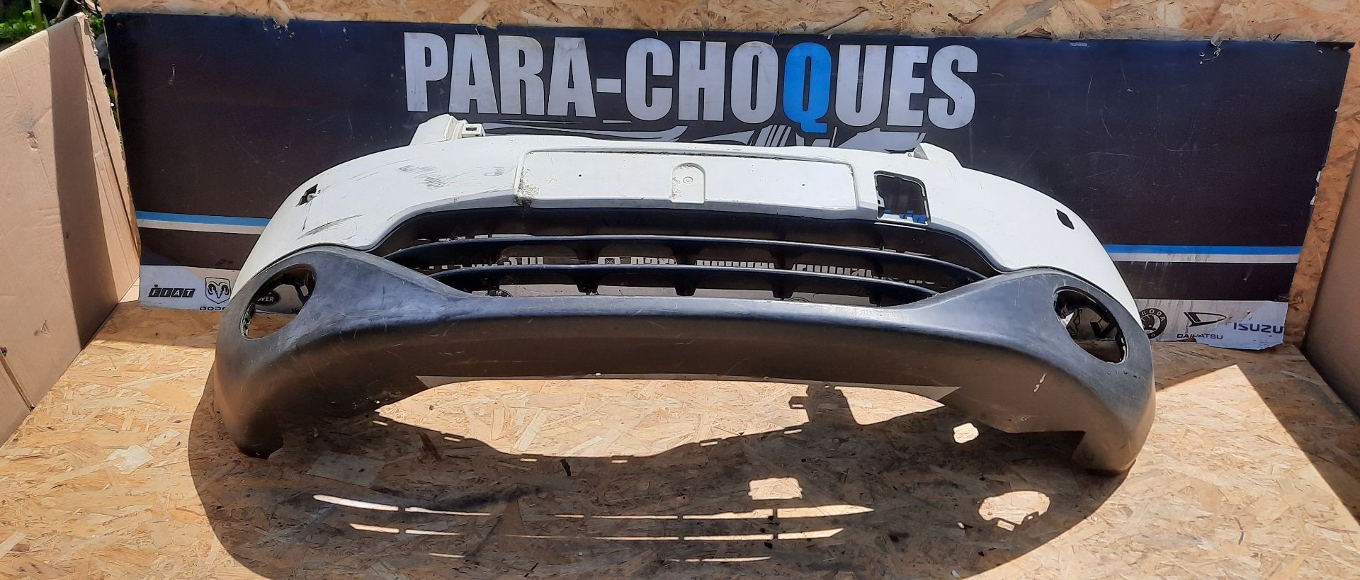 Peças - Parachoques Nissan Qashqai 11-14