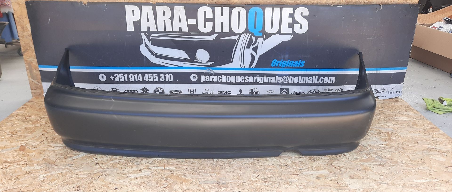 Peças - Parachoques Honda Civic 93 Sedan Coupe