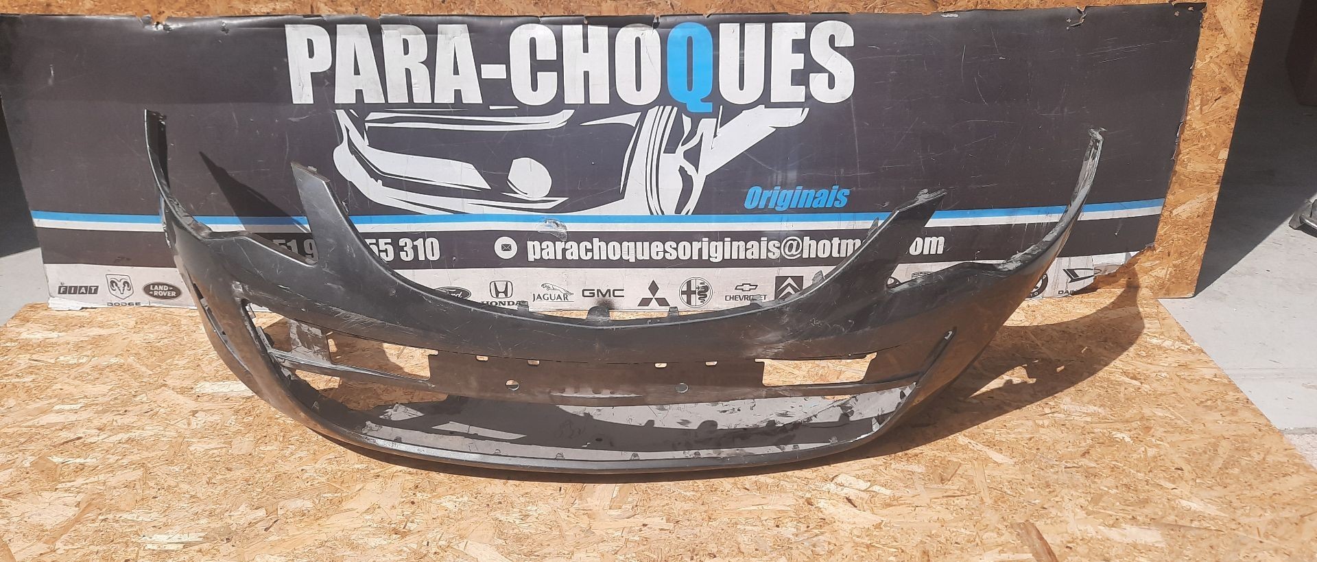 Peças - Parachoques Opel Corsa D 11-14