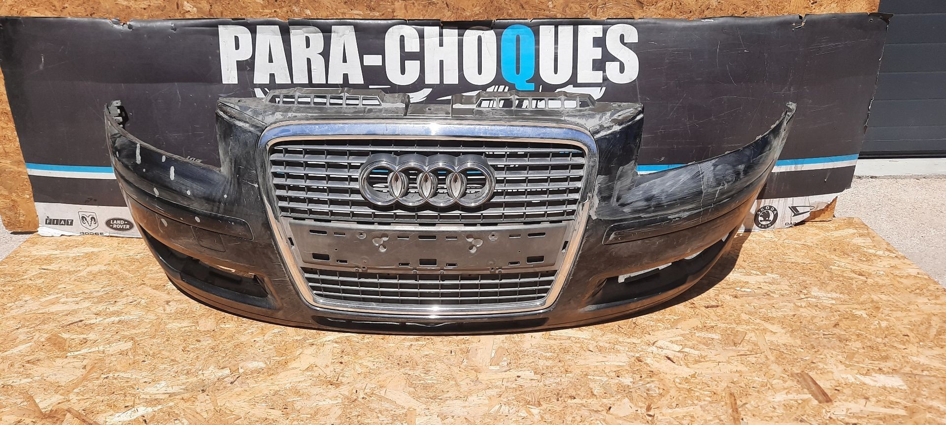 Peças - Parachoques Audi A3 8P 06-08