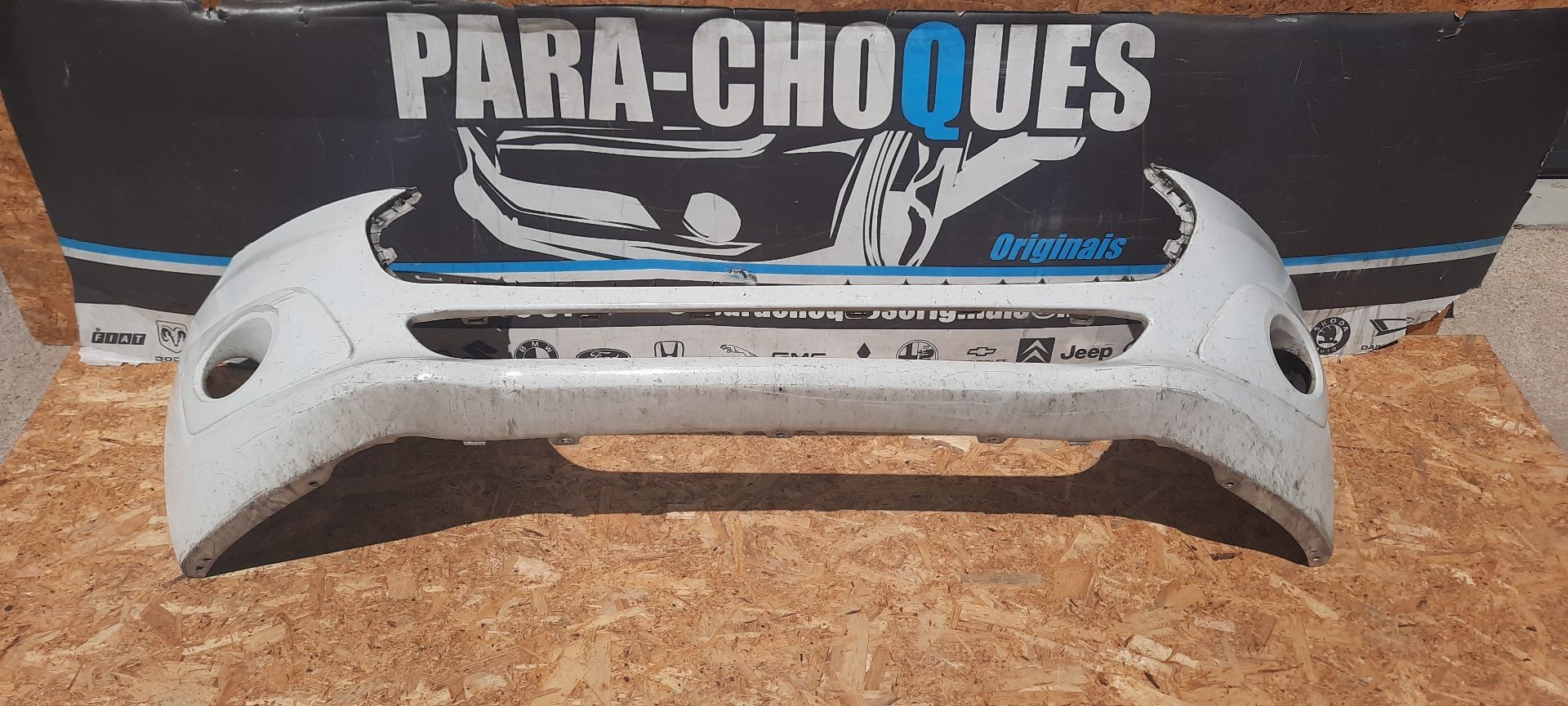 Peça - Parachoques Ford Transit Connect 13-18