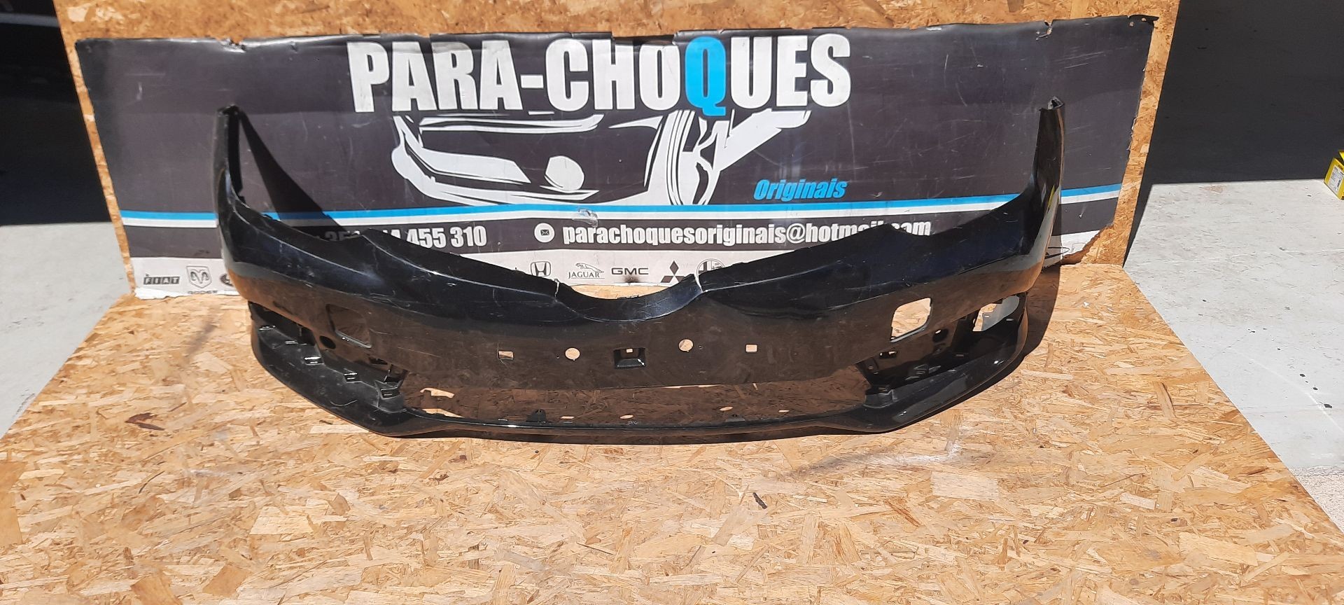 Peças - Parachoques Toyota Auris Sw Facelift 15-17