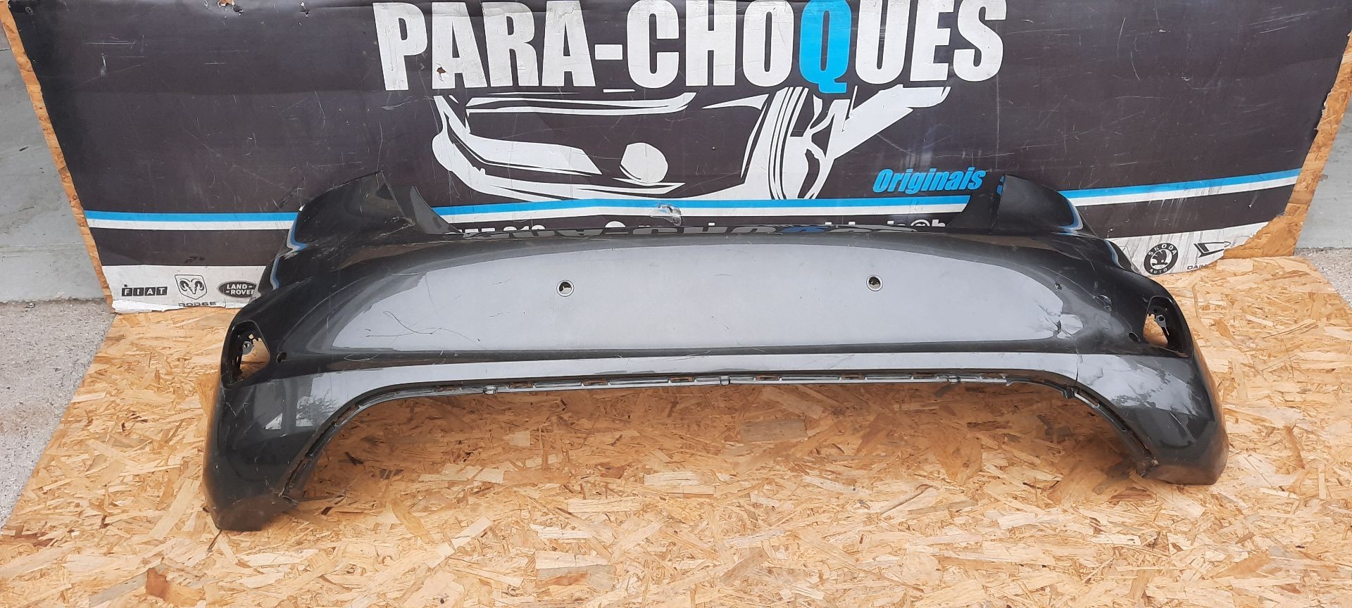 Peças - Parachoques Ford Fiesta 17-20