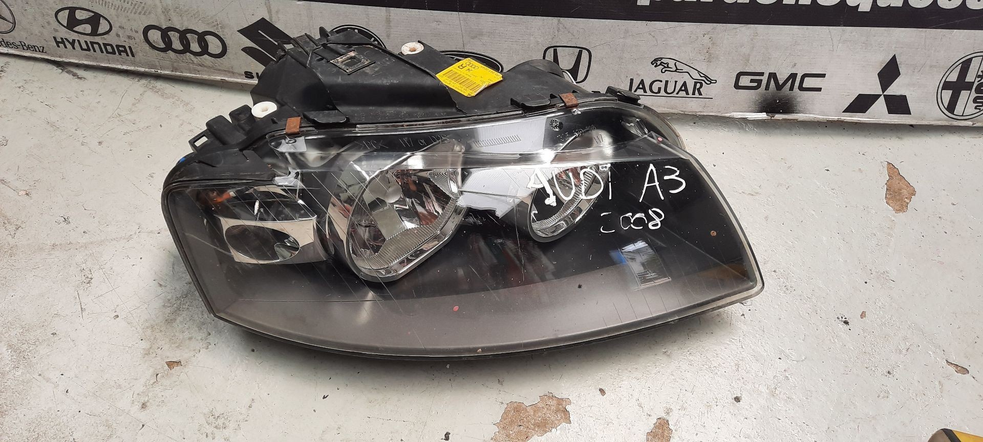 Peças - Farol Otica Audi A3 8P 04-08