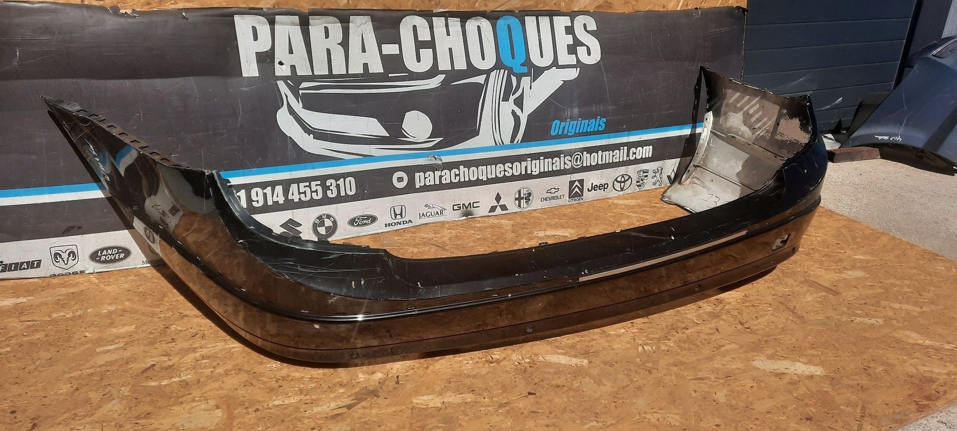 Peças - Parachoques Mercedes Class C W204 07-11 Sw