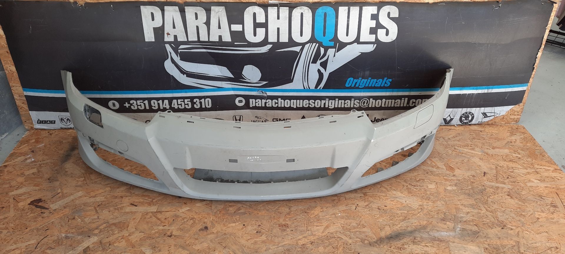 Peças - Parachoques Opel Astra H 04-06