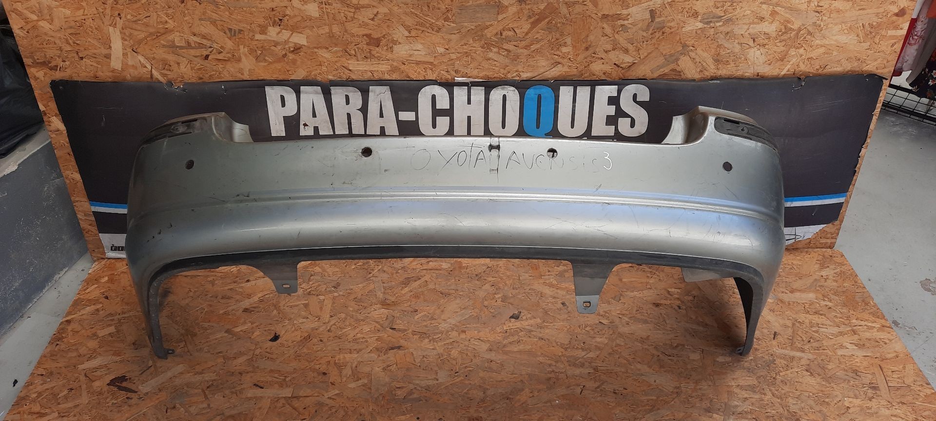 Peça - Parachoques Toyota Avensis Sw Carrinha 06-09