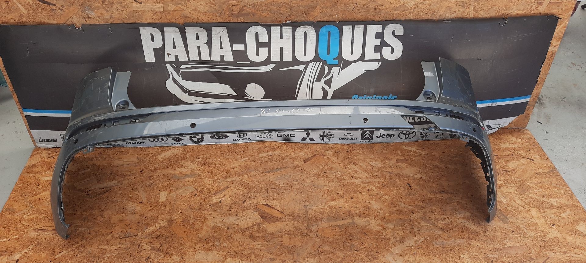 Peças - Parachoques Volvo Xc60 17-20