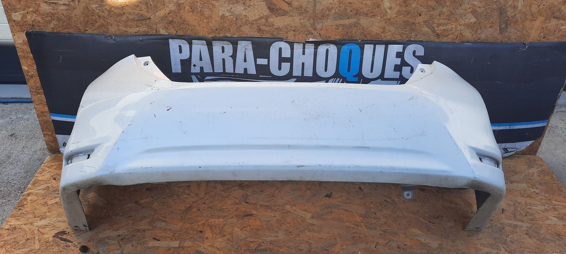 Peças - Parachoques Toyota Corolla 13-18