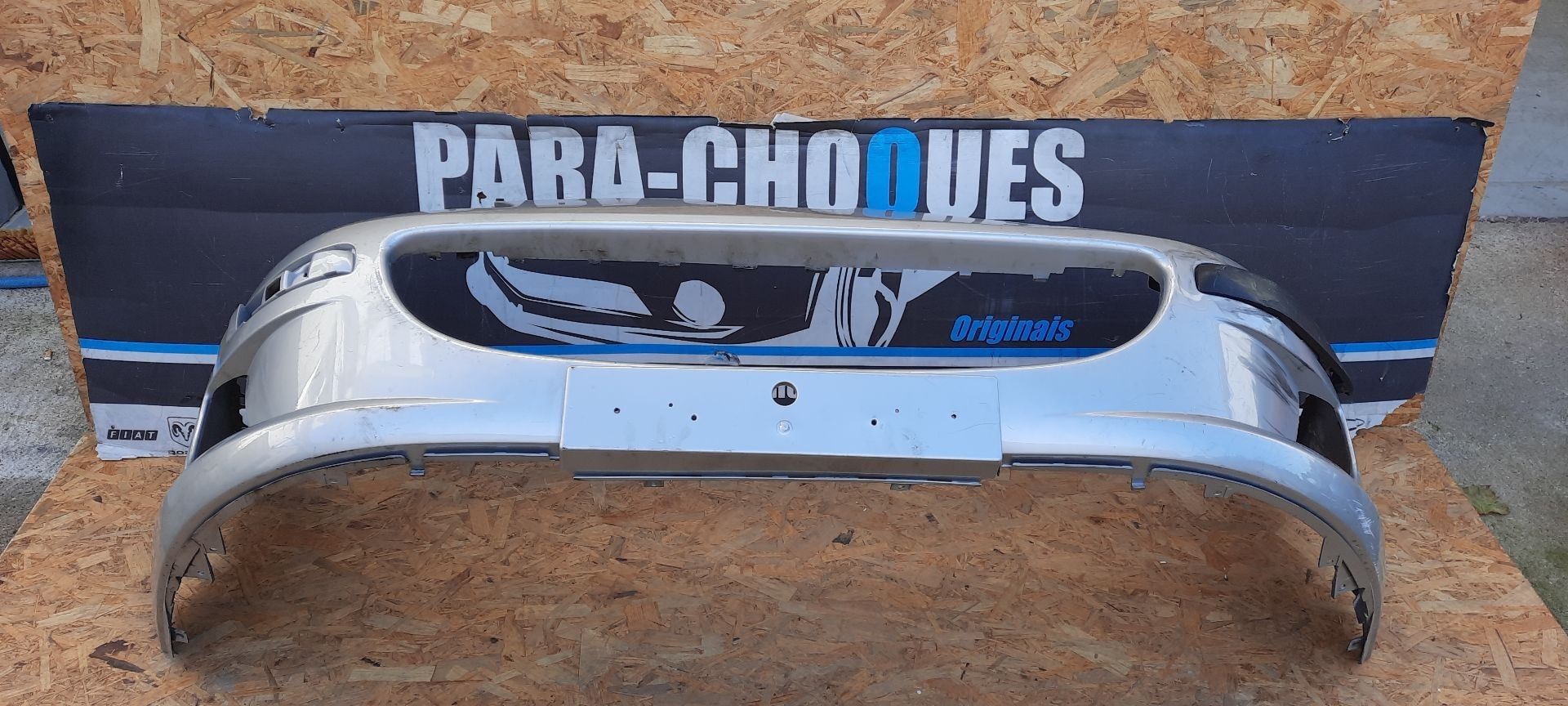 Peças - Parachoques Peugeot 407 04-11