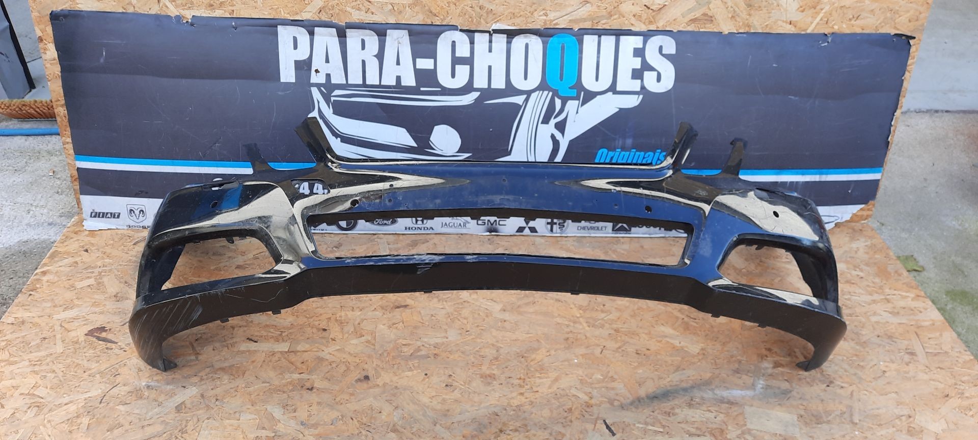 Peças - Parachoques Mercedes W212  Class E 08-13