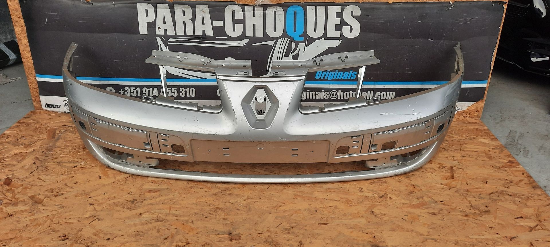 Peças - Parachoques Renault Espace 06-10